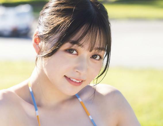 「ヤングマガジン」第40号に登場した山本杏さん