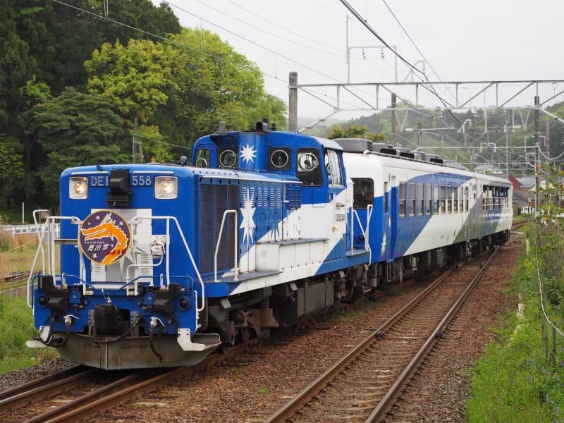 ＪＲ西日本が木次線で２０２３年１１月まで走らせていたトロッコ列車「奥出雲おろち号」＝１９年５月１日、松江市