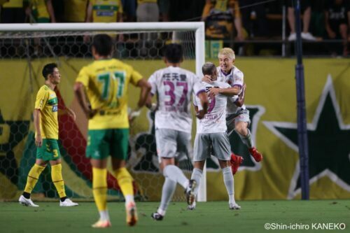 千葉に3発完勝の京都が天皇杯ベスト4進出！ [写真]=兼子愼一郎