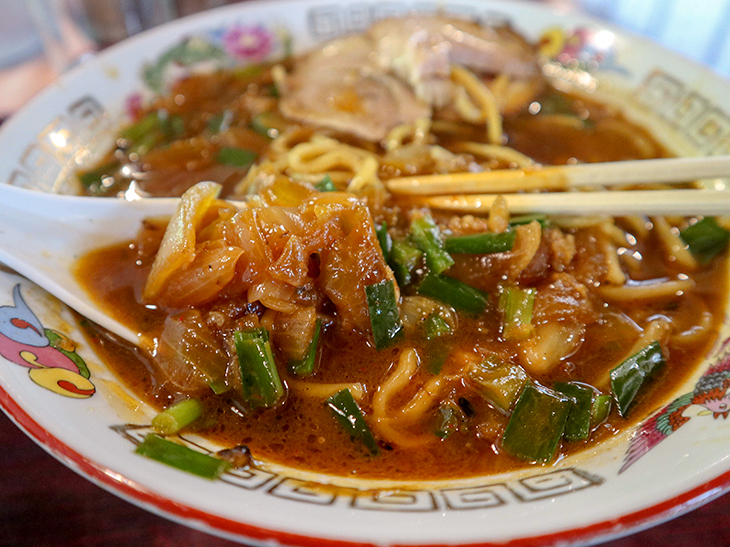 「アリランラーメン」は、峠を越える体力を考え、スタミナ食のために作られたという説も