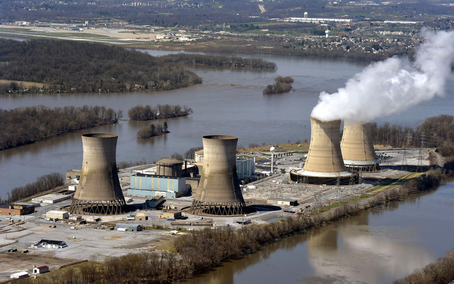 米ペンシルベニア州のスリーマイルアイランド原発＝2018年4月（Richard　Hertzler/LNP/LancasterOnline提供、AP＝共同）