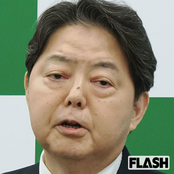 総裁選への出馬表明後、Xに頻繁に投稿している林芳正氏（写真・梅基展央）