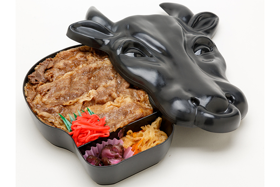 『旅弁当 駅弁大会』に登場する「黒毛和牛モー太郎弁当 」（1700円）