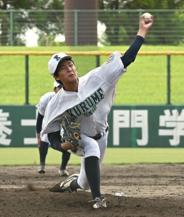 5回を投げ今季2勝目をあげた久留米大の先発松田