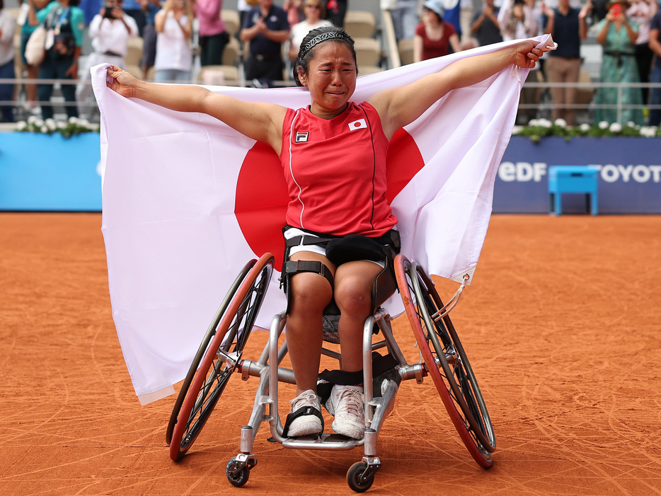 「パリ2024パラリンピック競技大会車いすテニス」（フランス・パリ）の女子シングルスでで日本勢初となる金メダルに輝いた上地結衣（三井住友銀行）（Getty Images）