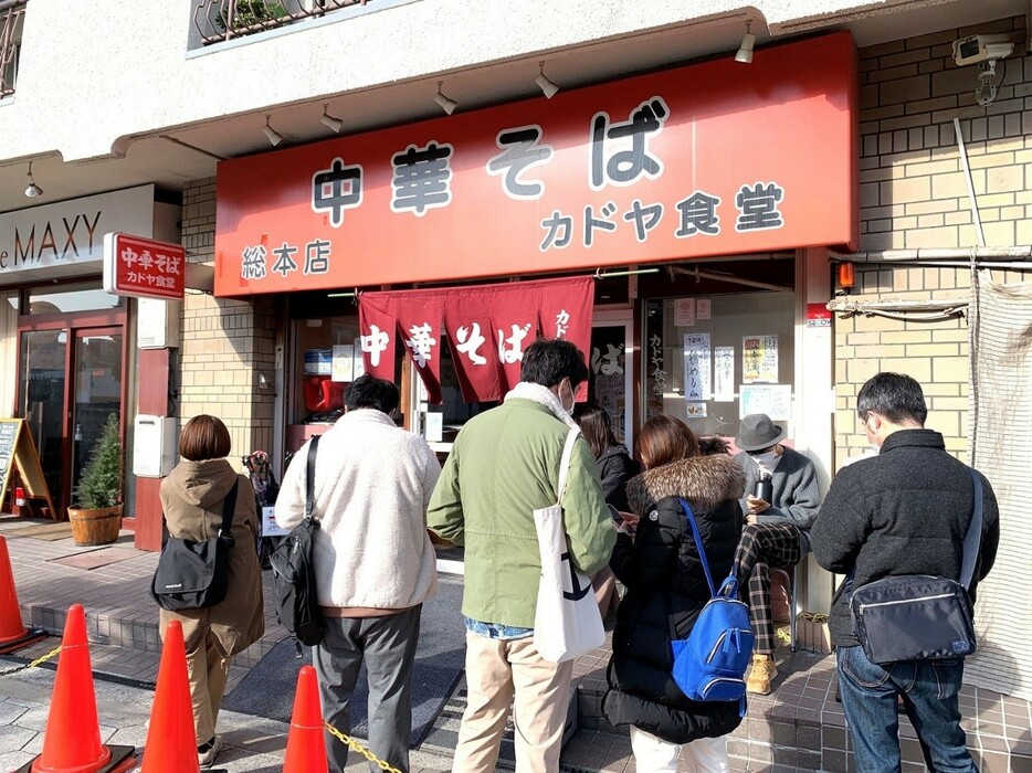 ▲ 大阪の「カドヤ食堂」。こちらは冬に行った時の写真です