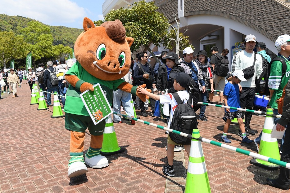 昨季リーグワン初開催となった長崎。会場はべネックス総合運動公園かきどまり陸上競技場（Photo/Hiroaki UENO）