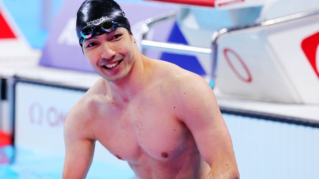 金銀銅すべてのメダルを獲得した水泳の鈴木孝幸選手(写真：西村尚己/アフロスポーツ)