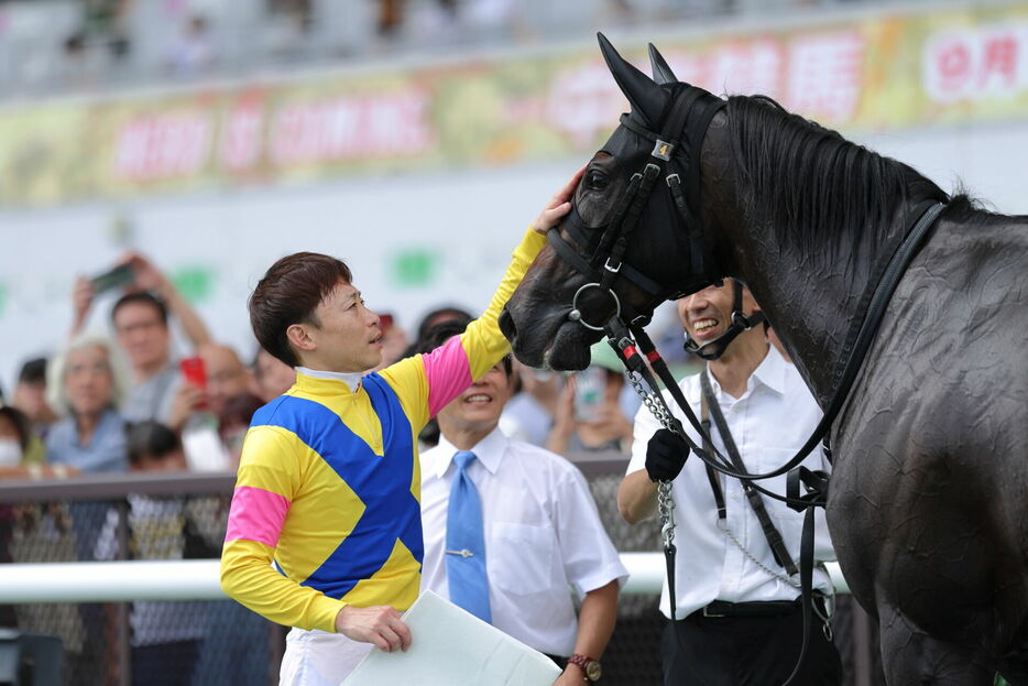 中京5R・ザラタンと池添謙一騎手