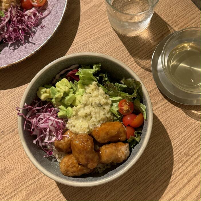 ヴィーガン唐揚げ丼