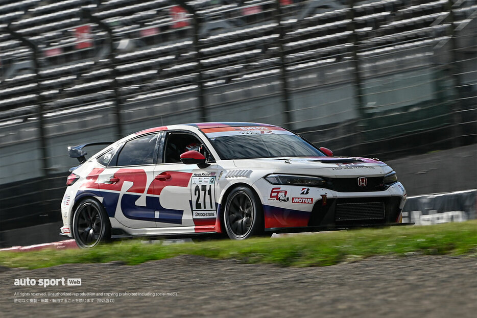 2024スーパー耐久第5戦鈴鹿 CIVIC TYPE R CNF-R（Team HRC）