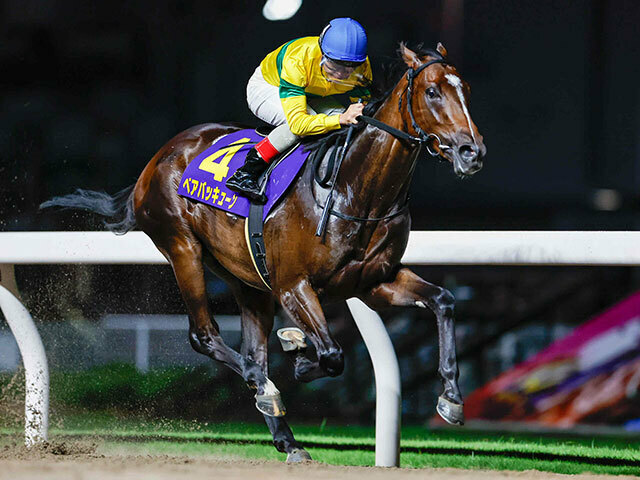 ベアバッキューンが9馬身差の圧勝！(撮影：高橋正和)