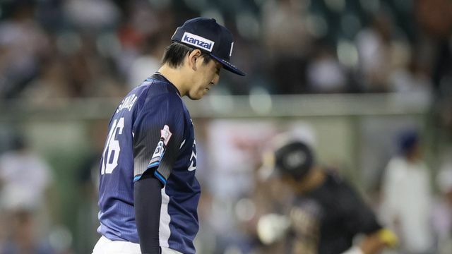 ホームランを浴びた西武・隅田知一郎投手（写真：時事）