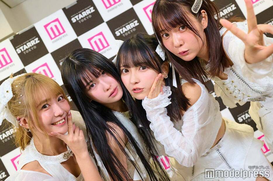 モデルプレスのインタビューに応じた#2i2（左から）天羽希純、森嶋あんり、十味、奥ゆい