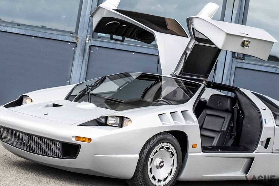 オークションに登場した1991年製イズデラ「インペレーター108iシリーズII」Remi Dargegen ©2024 Courtesy of RM Sotheby's