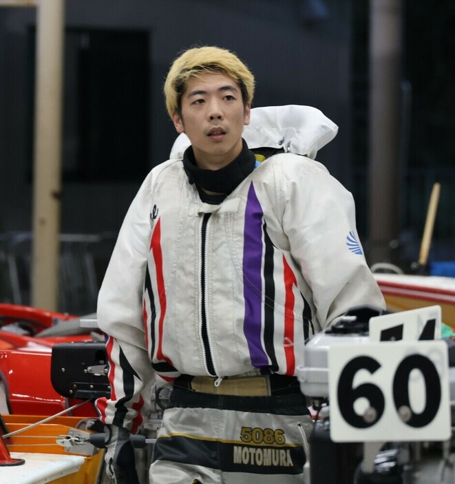 予選を10位で突破した本村大