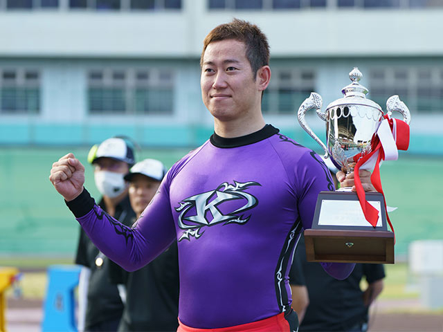 向日町競輪G3で優勝した脇本雄太(写真提供：チャリ・ロト)