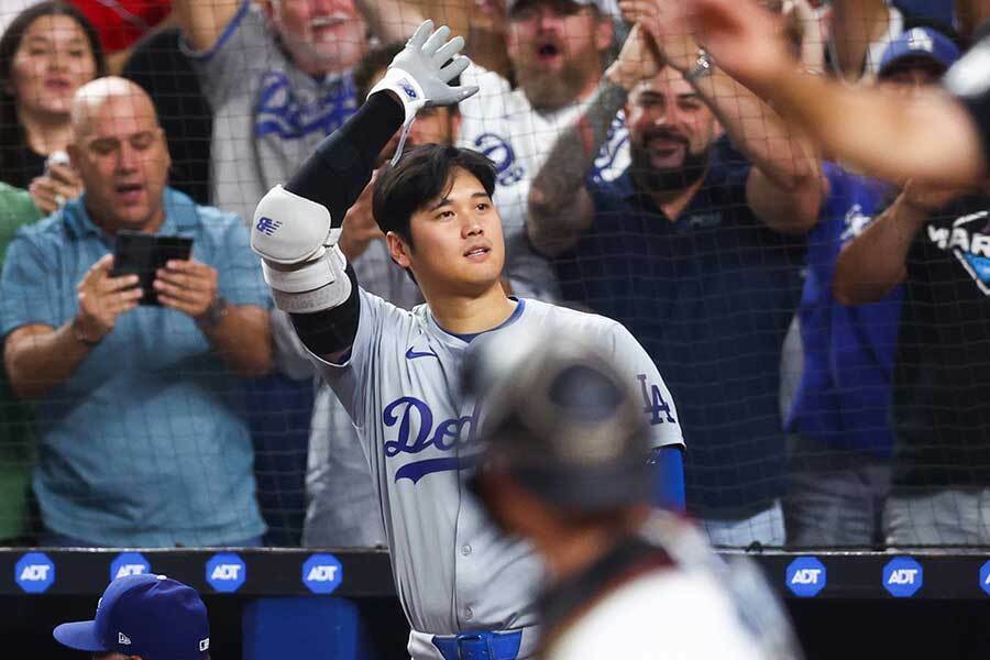 マーリンズ戦で3打席連続本塁打を放ったドジャースの大谷翔平【写真：Getty Images】