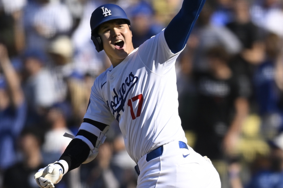 打って、走ってと、大谷の勢いは止められない。(C)Getty Images