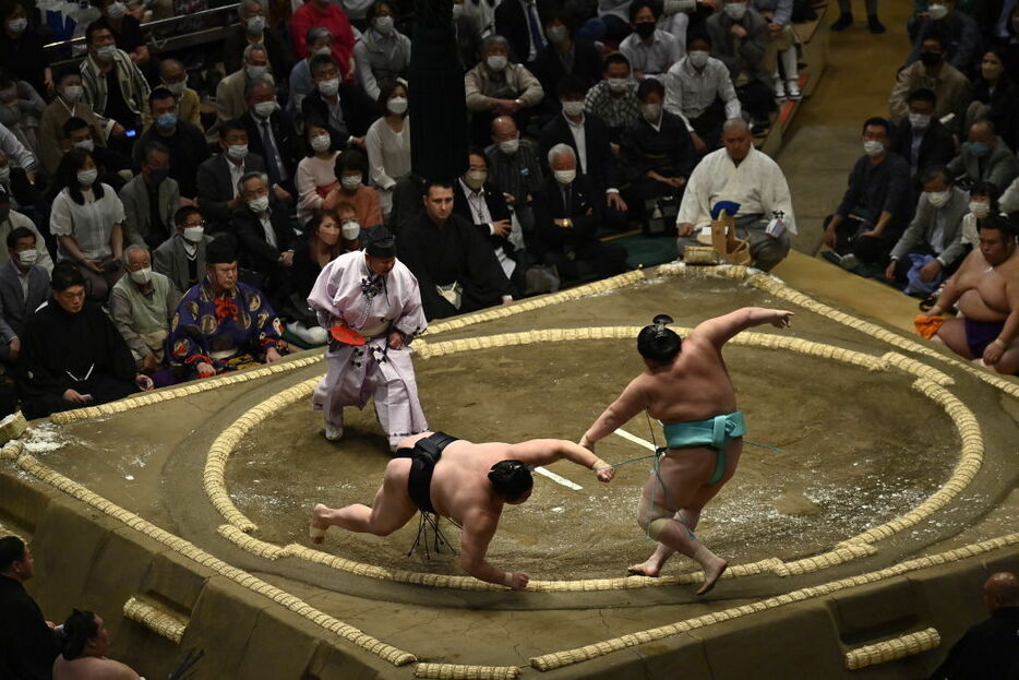 大相撲の“溜席”で観戦している芸能人が度々中継に映り込み話題に（写真はイメージです）。(C)Getty Images