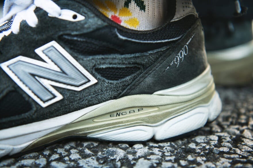 New Balance 「990V3」