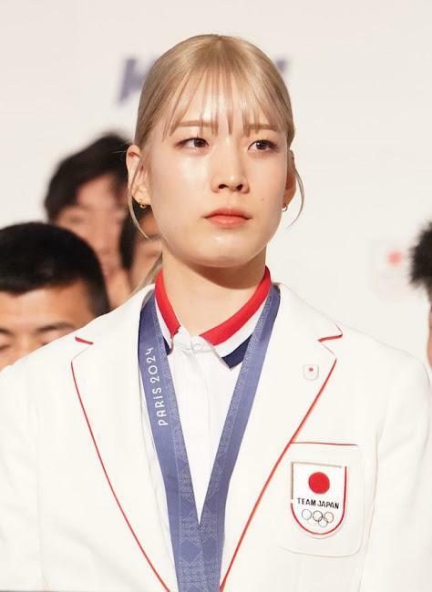 「ラヴィット！」に登場したパリ五輪フェンシング日本代表の江村美咲選手