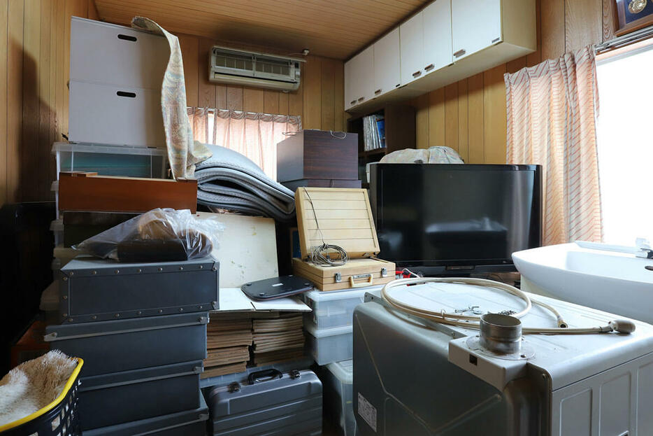 放っておくと部屋はどんどんモノで埋まっていく（写真はイメージです）