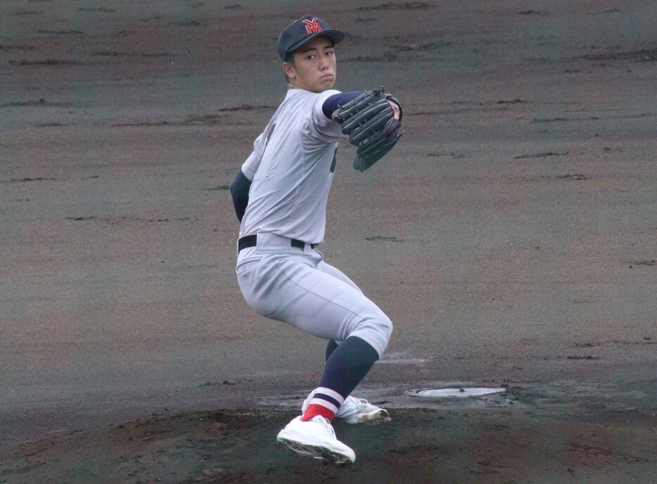 10奪三振の快投を見せた奥村 頼人（横浜