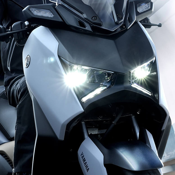 YAMAHA XMAX ABS