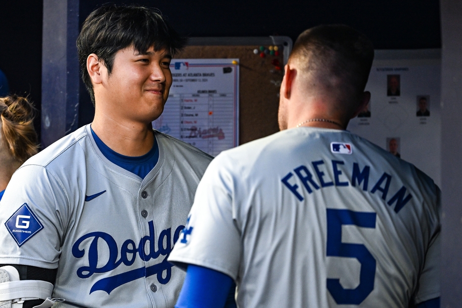 今季から同僚となった大谷に対する“本音”を口にしたフリーマン（5番）。(C)Getty Images