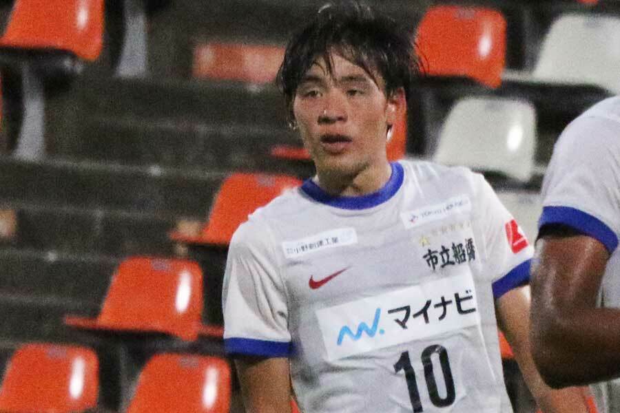 市立船橋の久保原心優【写真：FOOTBALL ZONE編集部】