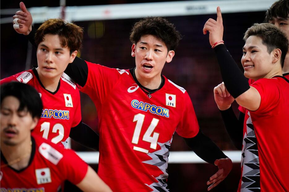 男子日本代表【写真：Volleyball World】