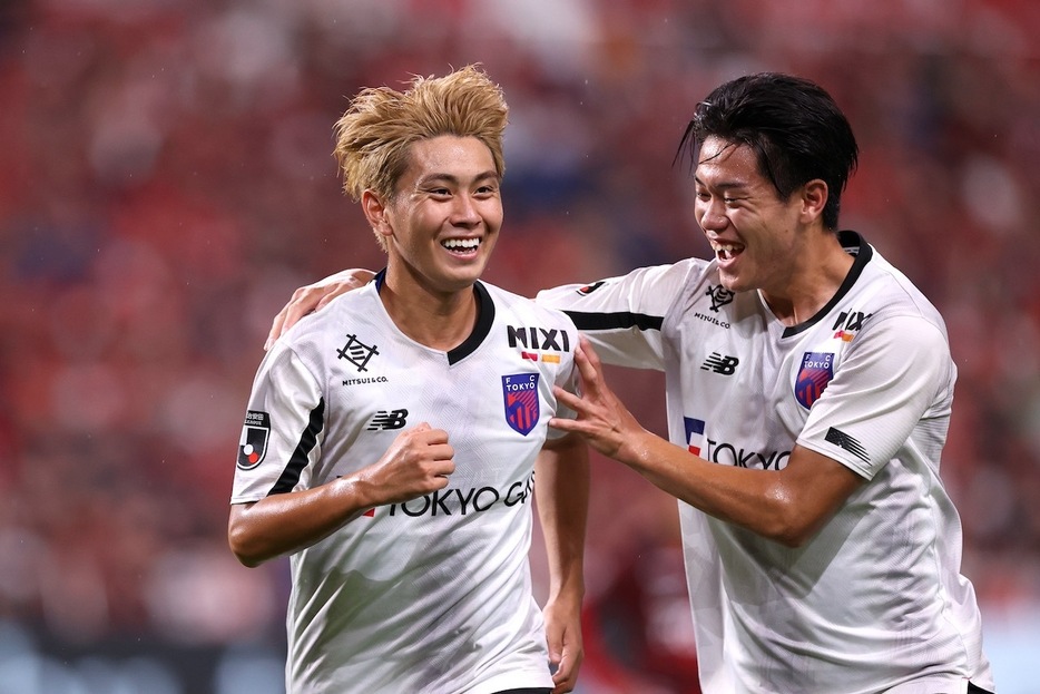 荒木遼太郎が4カ月ぶりのゴールをPKで奪ってこの笑顔（写真◎J.LEAGUE）