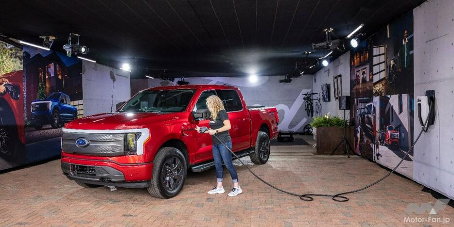 フォードのF-150ライトニング。アメリカのベストセリングピックアップトラックのBEV版だ。PHOTO：FORD