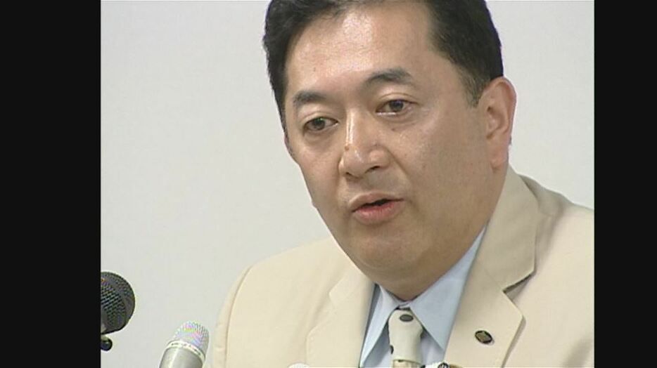 田中康夫知事（当時　2002年）