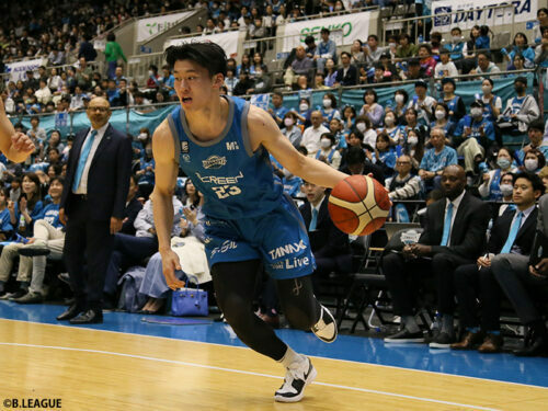 出身の東北に戻ってきた半澤凌太 [写真]＝B.LEAGUE