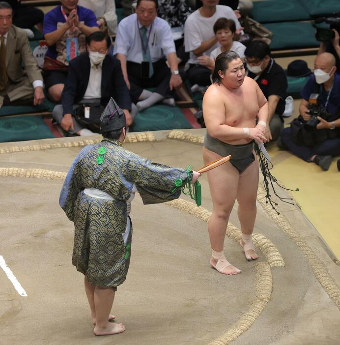 　大雄翔を叩き込みで破り、優勝した清水海