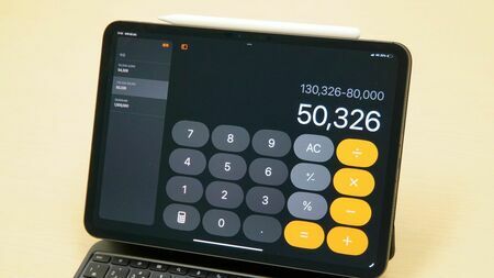 パブリックベータ版をインストールした11インチのiPad Pro。計算機をついに搭載した（筆者撮影）