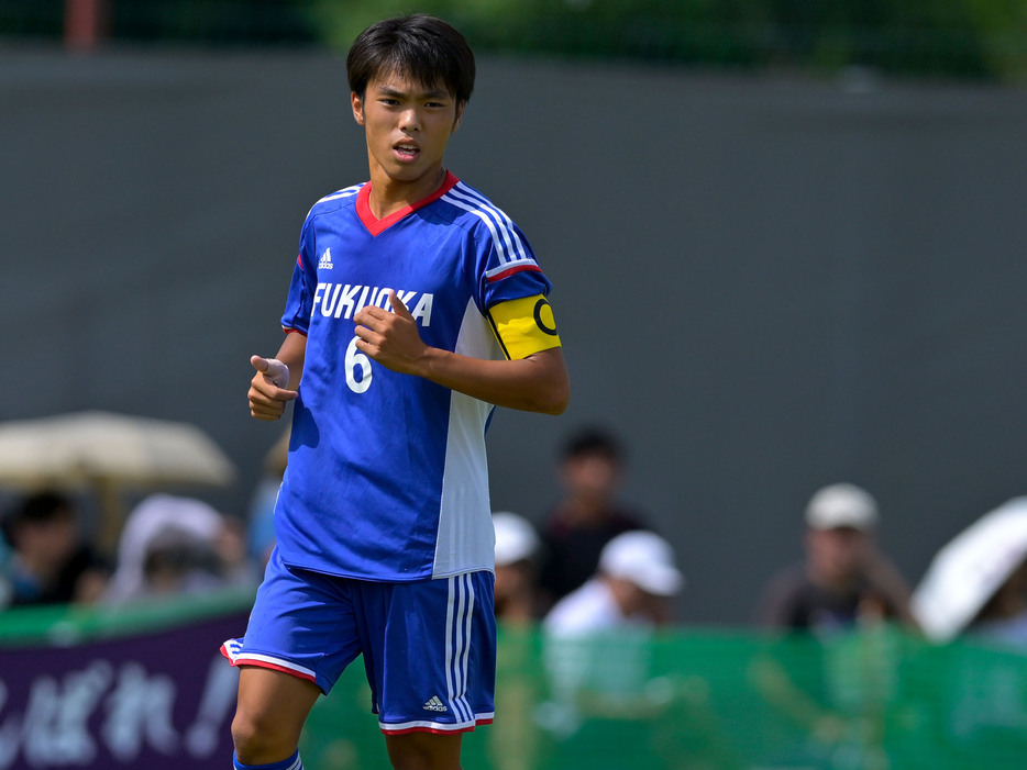 主将として福岡県を牽引するCB落合春翔(北九州U-18、1年)(Koki NAGAHAMA/GEKISAKA)