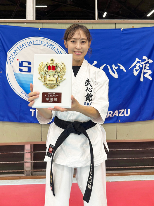 準優勝に笑顔の伊柳選手＝館山