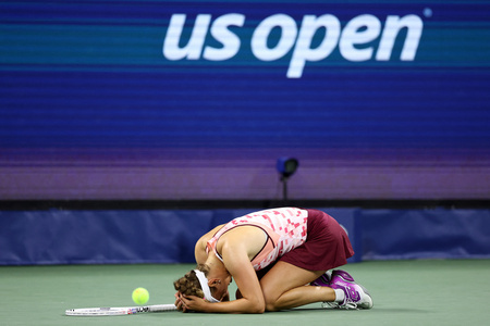 全米オープンテニス、女子シングルス3回戦。勝利を喜ぶエリーゼ・メルテンス（2024年8月30日撮影）。