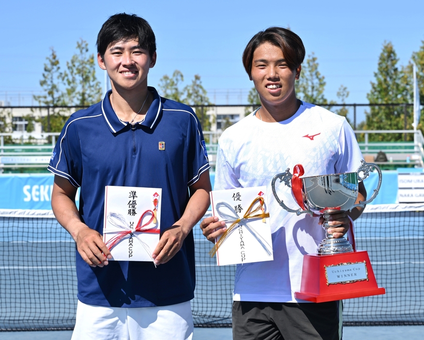 準優勝の中川直樹、優勝した磯村志[写真/©️UCHIYAMA CUP 長浜功明]