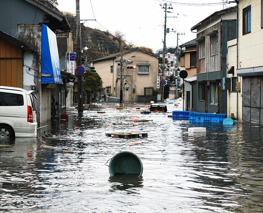 第2波で水没した小名浜の街。