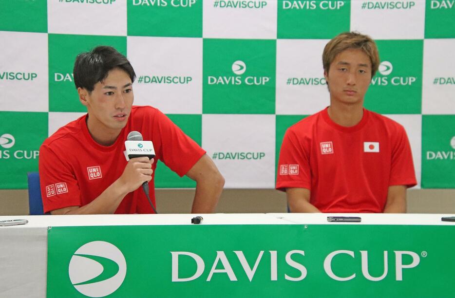 （左から）綿貫陽介と望月慎太郎[画像/tennis365.net]