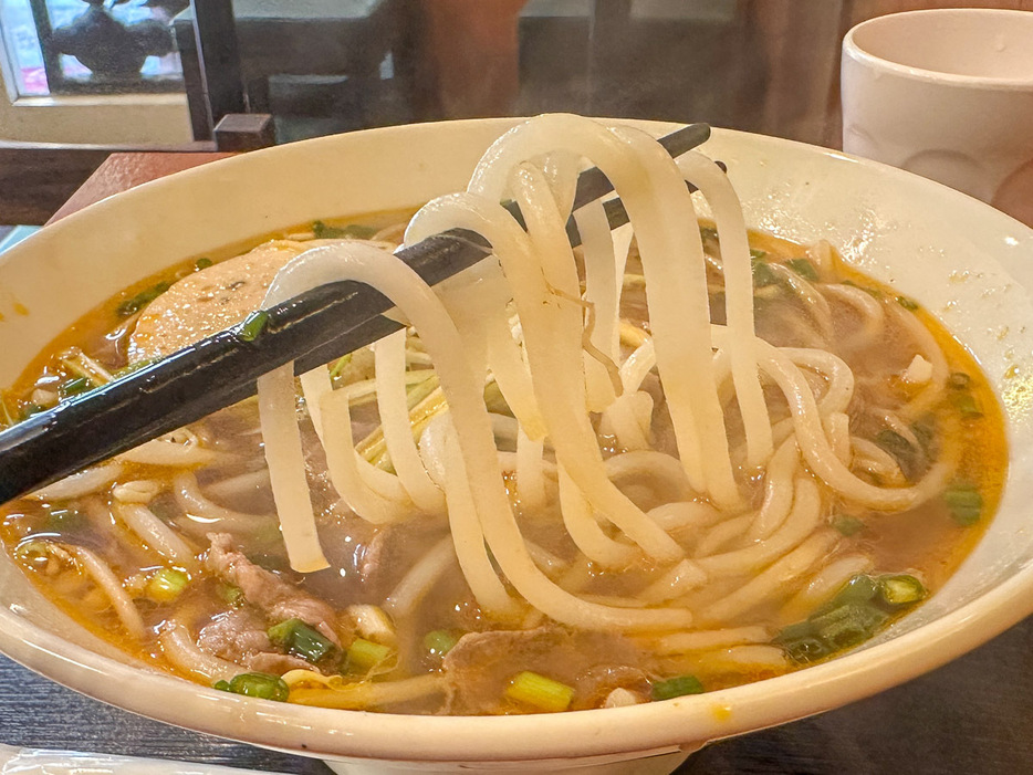 ブンは丸い形状の米麺