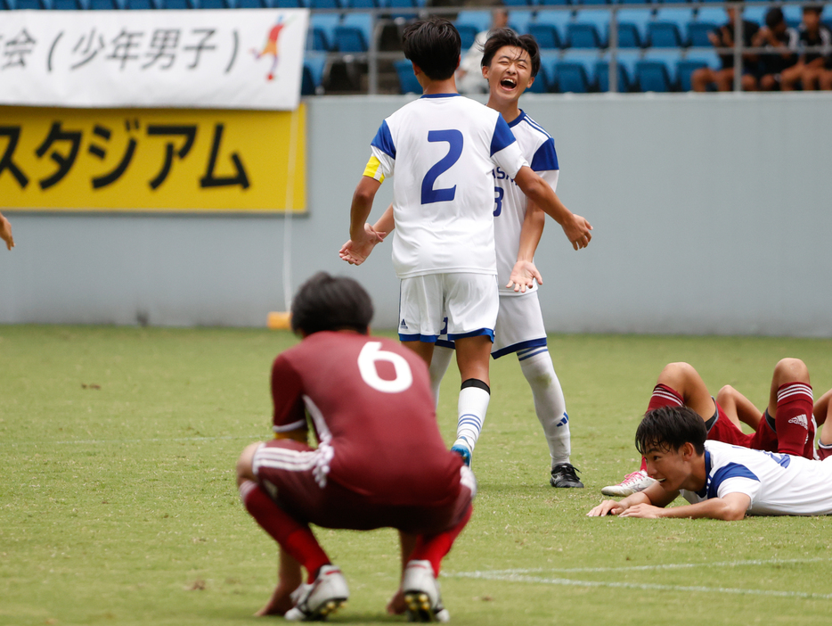 長崎県が終盤の得点で愛知県を撃破(HIGH SCHOOL SOCCER YEARBOOK)