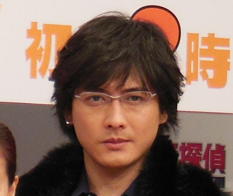 俳優の中村俊介