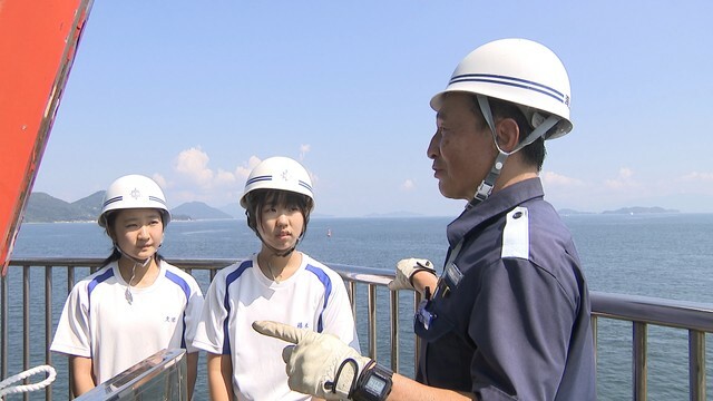 高松港玉藻防波堤