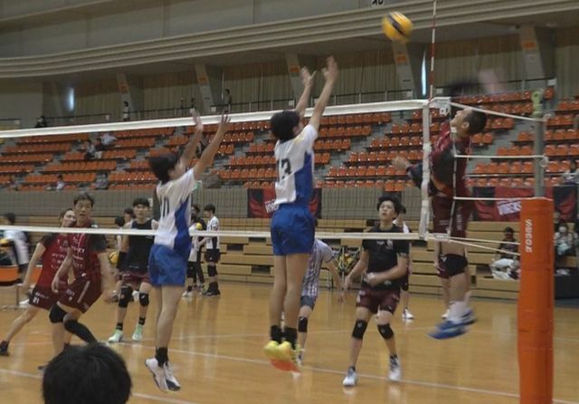 ヴォレアスの選手が学生と対戦！