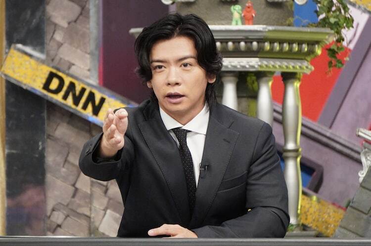 「全力！脱力タイムズ」にゲスト出演するマヂカルラブリー・野田クリスタル。(c)フジテレビ